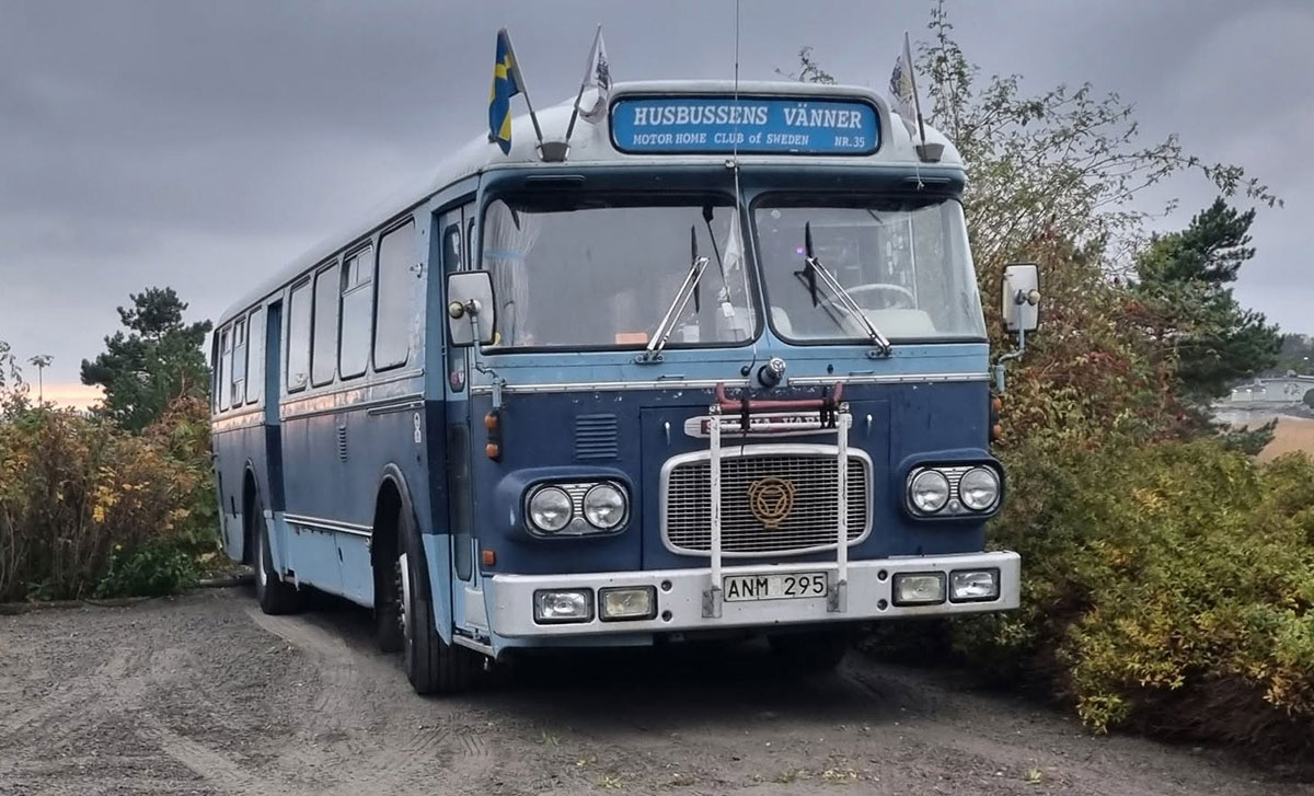 Äldre husbuss från Husbussens Vänner.